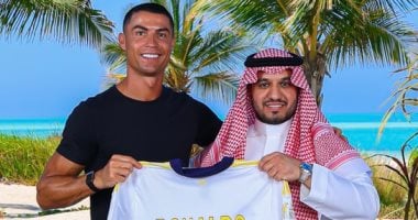 رونالدو بعد تجديد عقده مع النصر: نبدأ فصلا جديدا لنصنع التاريخ معًا رونالدو