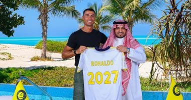 كريستيانو رونالدو يُمدد عقده مع النصر السعودى.. فيديو جانب من التغطية