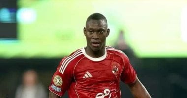 جلسة مرتقبة بين الأهلي وأليو ديانج لحسم ملف البقاء فى الموسم الجديد اليو ديانج لاعب الاهلى
