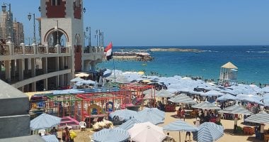 الإسكندرية تسجل ارتفاعا ملحوظا في أعداد الزائرين خلال العطلات شواطىء الإسكندرية