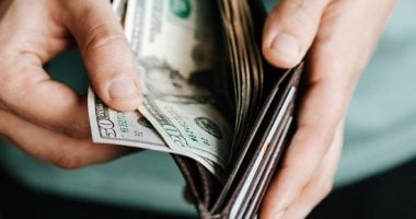 عادة مالية بسيطة تجعلك أكثر سعادة مهما كان دخلك.. دراسة أسترالية تكشف السر إدخار المال