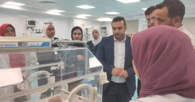 مدير فرع الرعاية الصحية بالأقصر يتفقد مستشفى الكرنك لمتابعة الخدمات.. صور