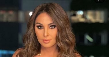 إليسا تخطف الأنظار فى أحدث ظهور.. والجمهور: احلويتى "صور" إليسا