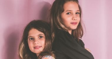 ولادك دايماً بيغيروا من بعض.. 5 نصائح يجب اتباعها لحل المشكلة