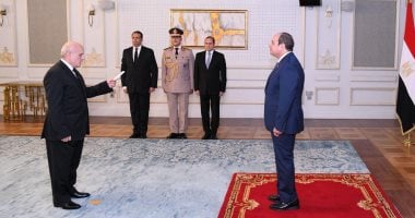 رؤساء الهيئات القضائية الجدد يؤدون اليمين أمام الرئيس السيسي.. تكريم القضاة السابقين بوسام الجمهورية تقديرًا لعطائهم في صون العدالة وترسيخ دولة القانون.. والرئيس يؤكد على استقلال القضاء رؤساء الهيئات القضائية الجدد يؤدون اليمين