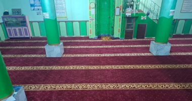 أوقاف الأقصر تنتهى من فرش عدد من المساجد بـ"السجاد الجديد".. صور