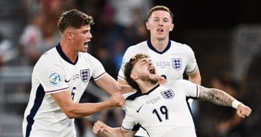 منتخب إنجلترا يتوج بلقب بطل أمم أوروبا للشباب بثلاثية ضد ألمانيا.. فيديو منتخب إنجلترا تحت 21 عاما