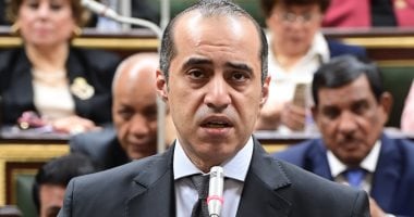 الحكومة لـ"النواب" : لا نعفي أنفسنا من المسئولية فى حادث الطريق الإقليمي المستشار محمود فوزي وزير المجالس النيابية