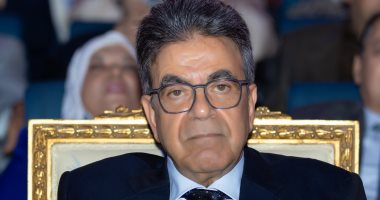 وفد من نقابة الأطباء البيطريين يزور طبيبا تعرض للعقر من كلب أثناء تأدية عمله