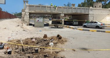 بدء أعمال هدم الكوبرى