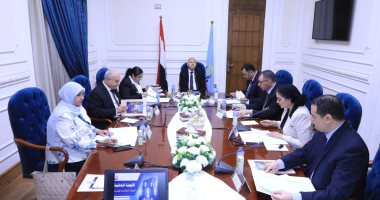 محافظ القاهرة يترأس اللجنة العليا للقيادات