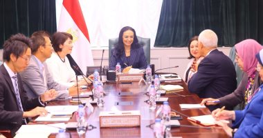 وزيرة التضامن تبحث مع نائب رئيس الوكالة اليابانية تحسين تنمية الطفولة المبكرة جانب من الاجتماع