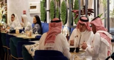 يبدأ غدا.. إلزام بالإفصاح عن المكونات الغذائية بـ"منيو" مطاعم ومقاهى السعودية مطاعم سعودية