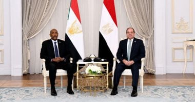 الرئيس السيسى يؤكد لـ"البرهان" على ثوابت الموقف المصري الداعم لوحدة السودان وسيادته واستقراره.. صور لقاء الرئيس عبد الفتاح السيسى والفريق البرهان