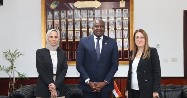 نيوز برو : 
                                            رئيس البريد المصرى تستقبل المدير التنفيذى لبريد كوت ديفوار
                                        