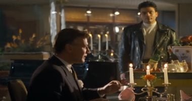 عزت أبو عوف والهضبة من فيلم آيس كريم في جليم