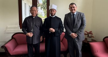 رئيس أساقفة مانيلا يستقبل وزير الأوقاف لبحث التعاون المشترك وتبادل الزيارات رئيس أساقفة مانيلا يستقبل وزير الأوقاف لبحث التعاون المشترك وتبادل الزيارات
