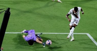 بونو المُتألق يحقق إنجازًا تاريخيًا غير مسبوق فى كأس العالم للأندية بونو لحظة التصدي الأسطوري لهدف مؤكد من لاعب السيتي