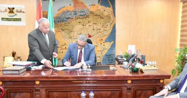 محافظ الفيوم يعتمد درجات تنسيق القبول بالمدارس الثانوية العامة والدبلومات الفنية