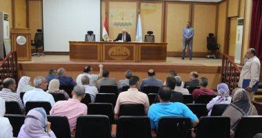 حصر ومراجعة شاملة للمنشآت الآيلة للسقوط بمراكز ومدن محافظة كفر الشيخ