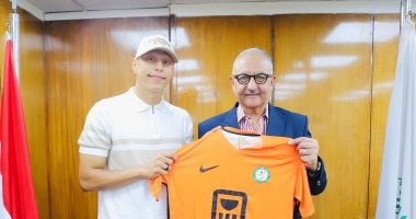 عمرو الجزار مدافع فريق البنك الأهلى الجديد 