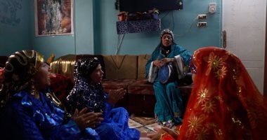  الفنانة نورا صبحى وفرقتها