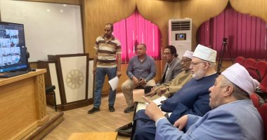 عمليات الثانوية الأزهرية: استقرار تام والتزام الطلاب على مستوى الجمهورية وكيل الأزهر ورئيس القطاع يتابعان امتحانات الثانوية من غرفة العمليات
