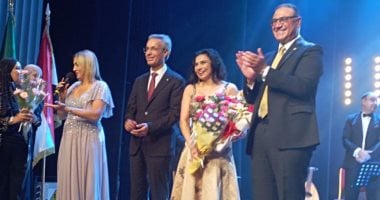 المسرح الوطنى الجزائرى يتجمل بالموسيقى العربية بالأوبرا فى عام أم كلثوم المسرح الوطنى الجزائرى يتجمل بالموسيقى العربية بالأوبرا