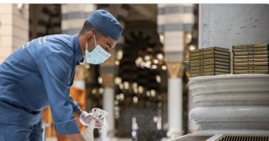 بأكثر من 2700 لتر معقمات.. جهود مكثفة لتنظيف المسجد النبوى تنظيف المسجد النبوى