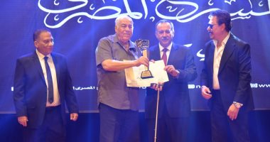 مهرجان القومي للمسرح المصري يكرم درويش الأسيوطي كرمز من رموز المسرح تكريم درويش الأسيوطي