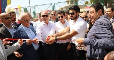 وزير الرياضة ومحافظ القاهرة يفتتحان منشآت رياضية جديدة.. صور محافظ القاهرة ووزير الشباب والرياضة خلال الافتتاح