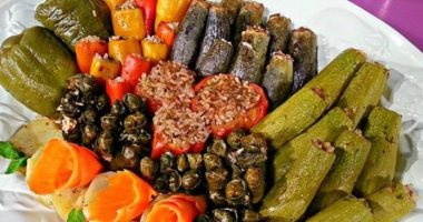 نيوز برو : 
                                            من الكسكسى للمحشى.. أشهر الأطباق الرئيسية على مائدة الأسرة العربية بيوم عاشوراء
                                        