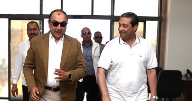 نيوز برو : 
                                            وزير قطاع الأعمال العام يلتقي محافظ دمياط في مستهل زيارته لتفقد عدد من المنشآت
                                        