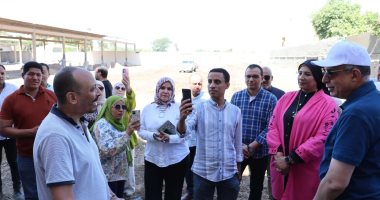 محافظ المنيا يتابع الأعمال الإنشائية بمجمع المواقف المطور جانب من الجولة