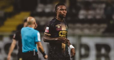 نيوز برو : 
                                            الزمالك يدخل فى مفاوضات لضم الأنجولي شيكو بانزا
                                        
