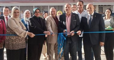 رئيس جامعة دمياط يفتتح معرض مشروعات تخرج طلاب كلية الفنون التطبيقية