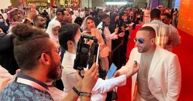 أحمد السقا بعد عرض أحمد وأحمد: الجمهور السعودى ذواق للفن المصري..صور أحمد السقا