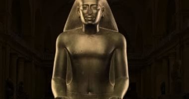 مقتنيات المتحف المصرى.. تمثال الوزير الطيبى نيس با كاشوتى تمثال نيس با كاشوتي
