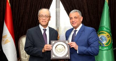 محافظ الإسماعيلية يستقبل سفير اليابان بالقاهرة لبحث سبل التعاون المشترك