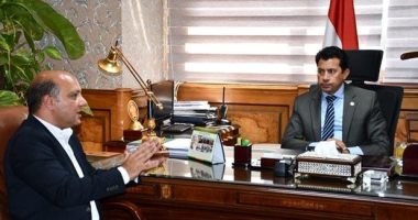 أشرف صبحى وإيهاب أمين 