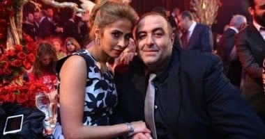 سامح عبد العزيز وروبى قصة وصفتها الأخيرة بـحب أطفال ومراهق جداً سامح عبد العزيز