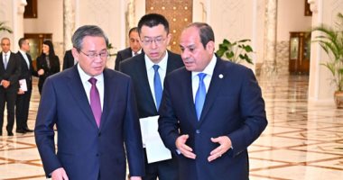 الرئيس السيسى يؤكد اهتمام مصر بالتنسيق مع الصين بشأن ملف مبادلة الديون الرئيس عبد الفتاح السيسي ولي تشيانج رئيس مجلس الدولة الصيني