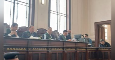 لحظة الحكم بالإعدام لمصور قتل صديقه بسكين فى الإسكندرية.. فيديو