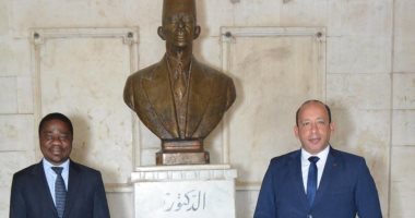 قصر العيني يستقبل سفير كوت ديفوار 