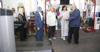 محافظ الوادى الجديد ورئيس "التحالف الوطنى" يتفقدان "حسن حلمى" وحديقة 30 يونيو