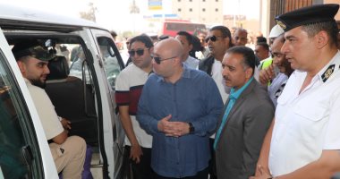 محافظ بنى سويف يتفقد بدء التشغيل التجريبى الجزئى لمجمع المواقف الجديد