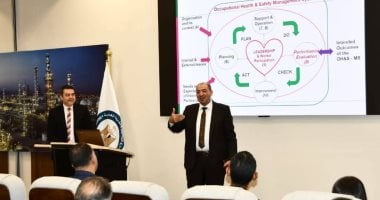 إدارة السلامة بـ"البترول" تناقش متطلبات تأهيل مبنى الوزارة للحصول على الأيزو وزارة البترول والثروة المعدنية