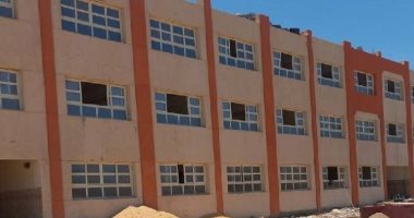 محافظ البحر الأحمر: إنشاء وتطوير وصيانة شاملة للمدارس بتكلفة 400 مليون جنيه