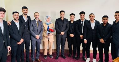 طلاب بكلية الذكاء الاصطناعى بكفر الشيخ يبتكرون "منصة الحرفيين الذكية"