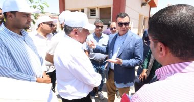 وزير الإسكان يتفقد وحدات الإسكان الأخضر بمبادرة "سكن لكل المصريين"